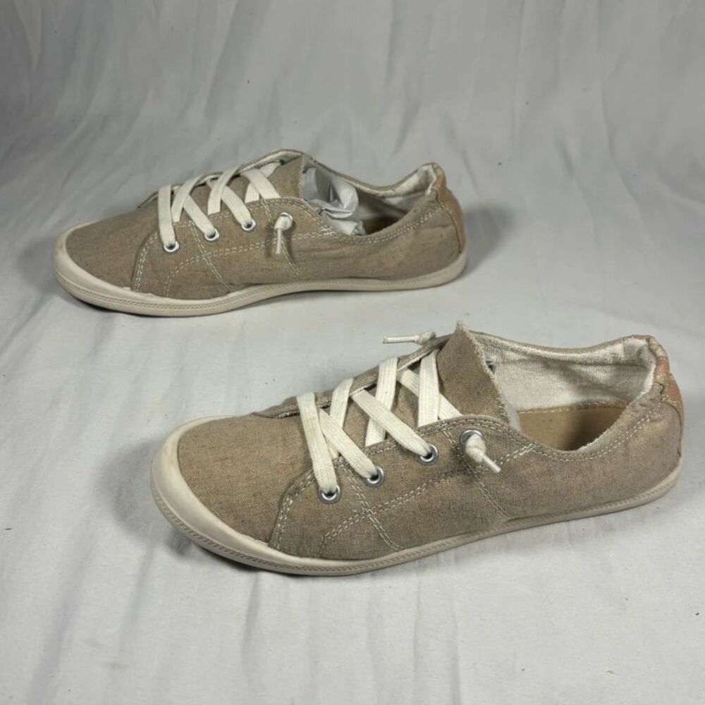 Madden Girl Beige Canvas Lace-Up Shoes Size 9 | Casual Sneakers